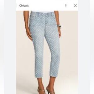 Chicos so slimming girlfriend slim leg crop- plus size. Worn a‎ lot but no flaws